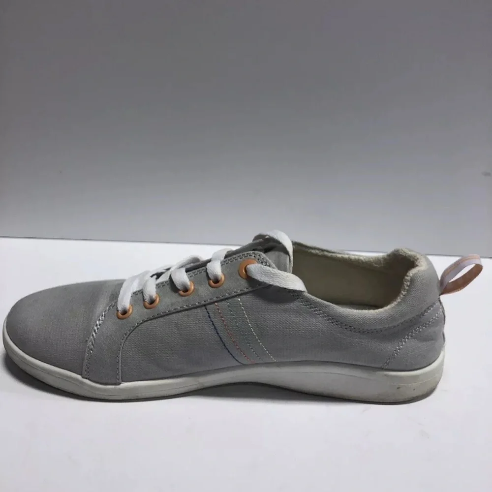 Vionic Women’s Beach Stinson, Grey Lace-Up Sneakers, Size 9.5M.